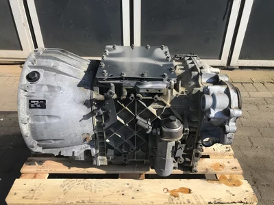 Volvo SPO2812 I-Shift Dual Clutch Gearbox 21188041