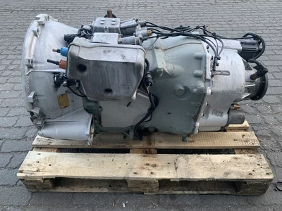 Volvo VT2214B Gearbox 1068910